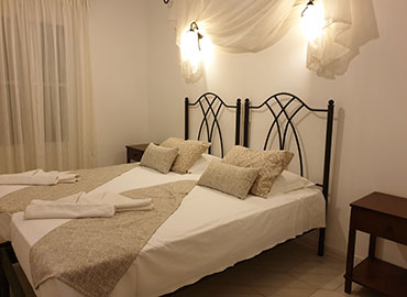 Chambres doubles avec lits simples